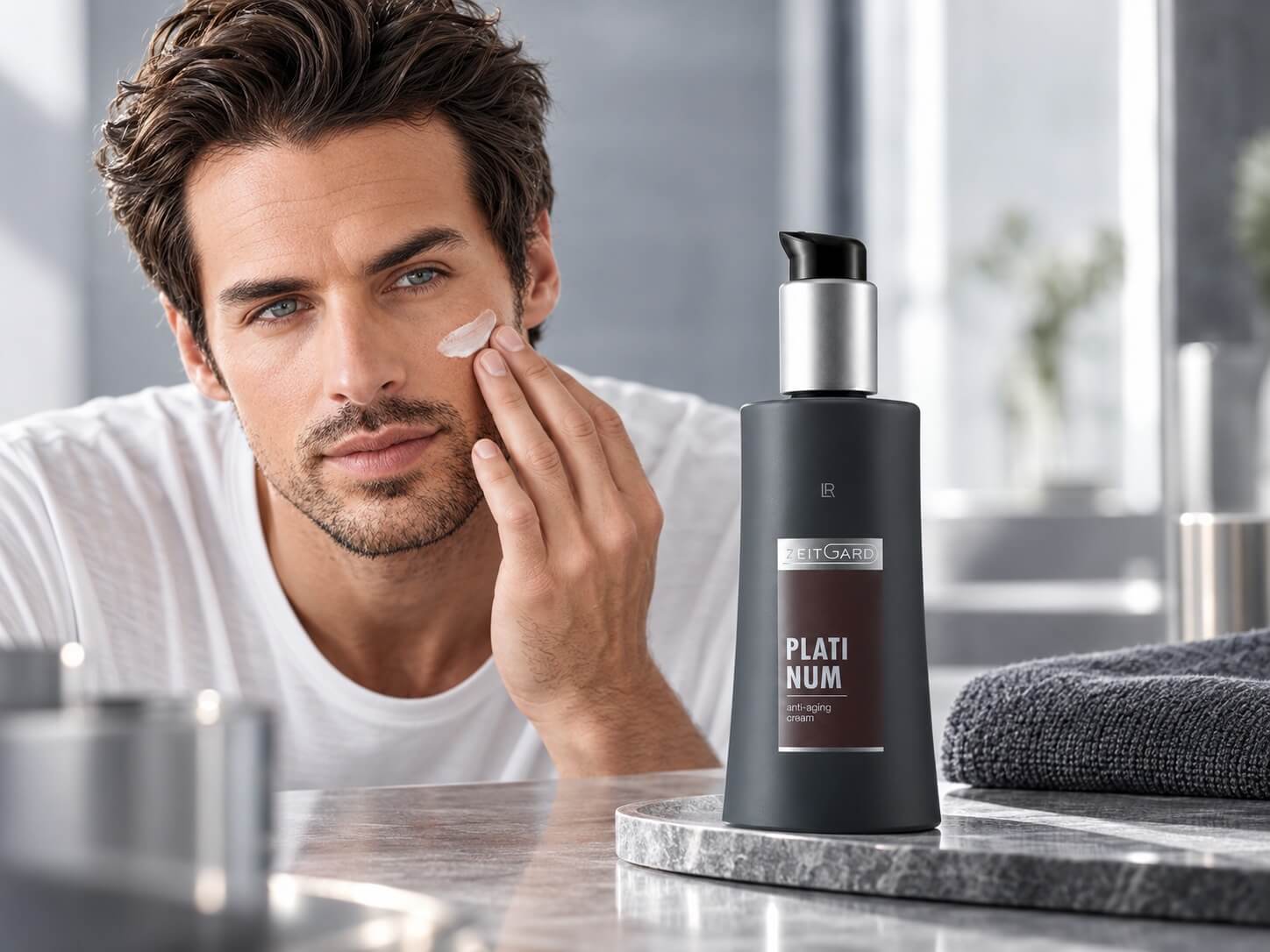 Anti Ageing cream for men Lr Platinum with jojoba oil